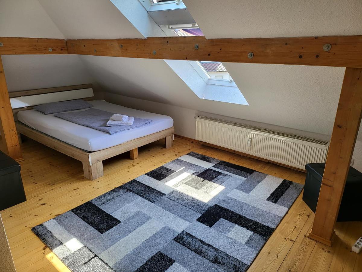 Hotel, Ferienwohnung, Zimmer Bad Driburg Esterno foto